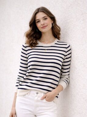 Banana Republic Striped Top Small | Coastal Spring Lightweight Knit Breton Tee